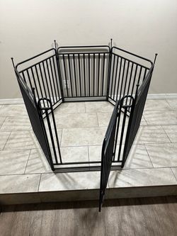 Heavy Duty Tall Playpen / Fence