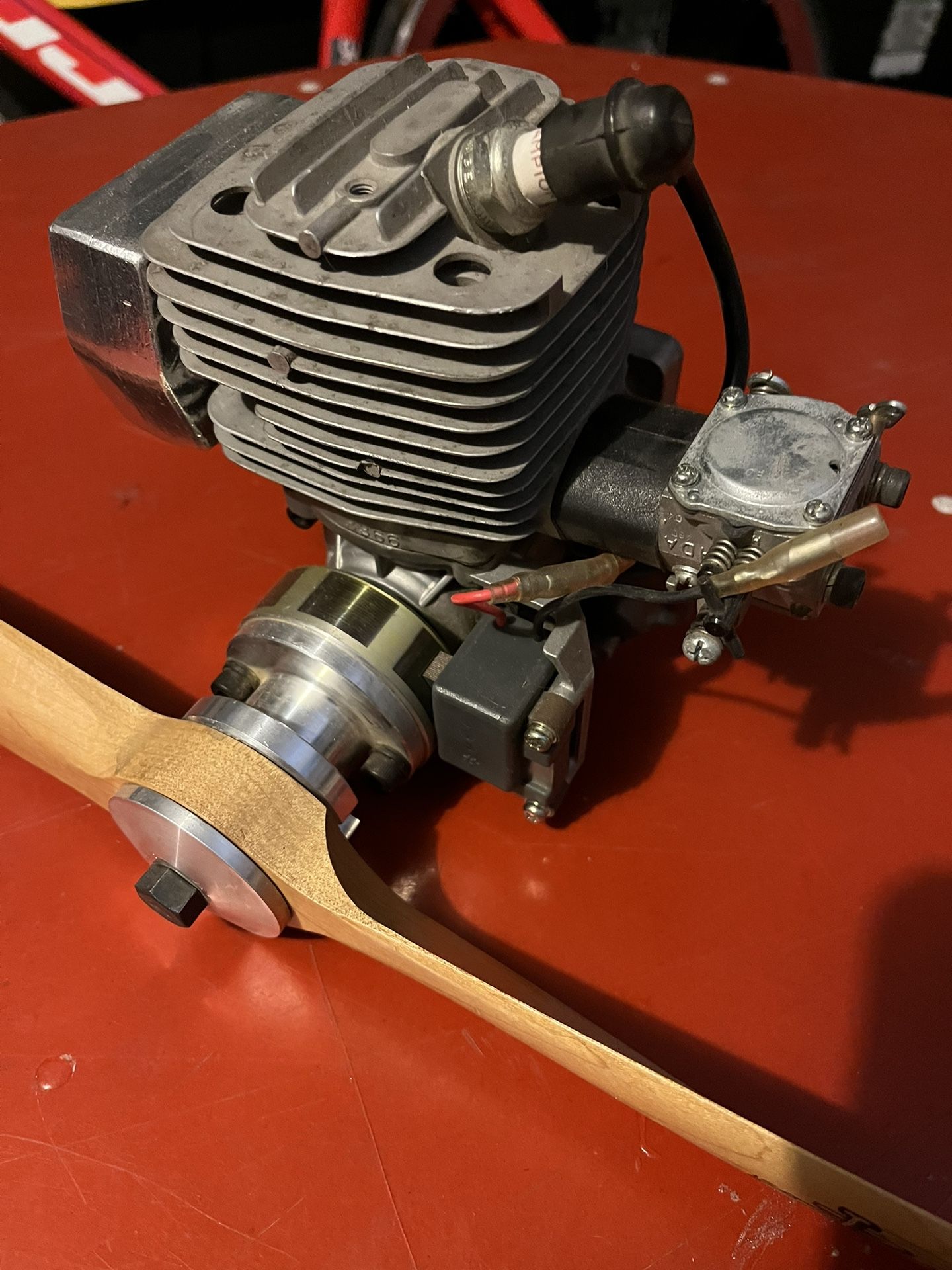 Zenoah G62 - Gas Motor NEW