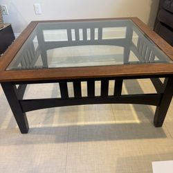 Wod Coffee Table With Glass Insert