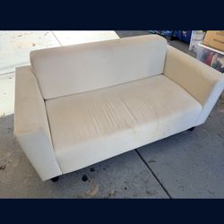Small Couch . Needs Cleaning Good Condition 
