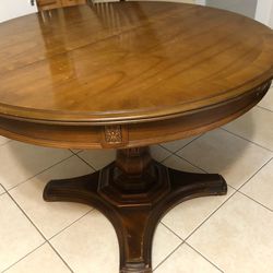 Beautiful Wood Round  Dining Table