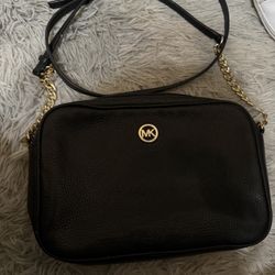 Micheal Kors Purse