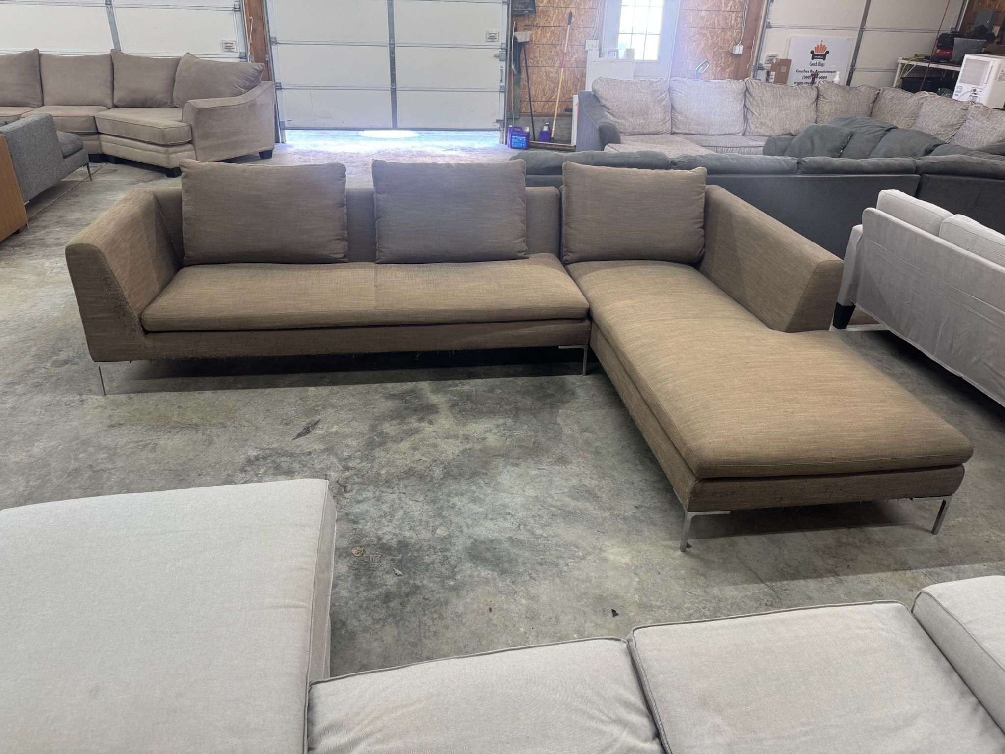 Sectional Couch (WE DELIVER)