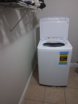 Insignia 2.7 Cu. Ft. High-Efficiency Top Load Washer – Like New