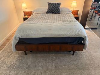 Vintage Mid-Century Modern Nova Mobelfabrik full bed frame /Rosewood
