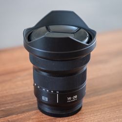 *EXCELLENT * Panasonic Lumix S 14-28mm f/4-5.6 MACRO Lens (Leica L-Mount)