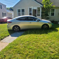 2017 Hyundai Elantra
