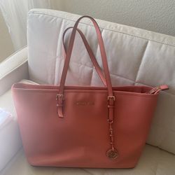 Brand-New Michael Kors Handbag Authentic
