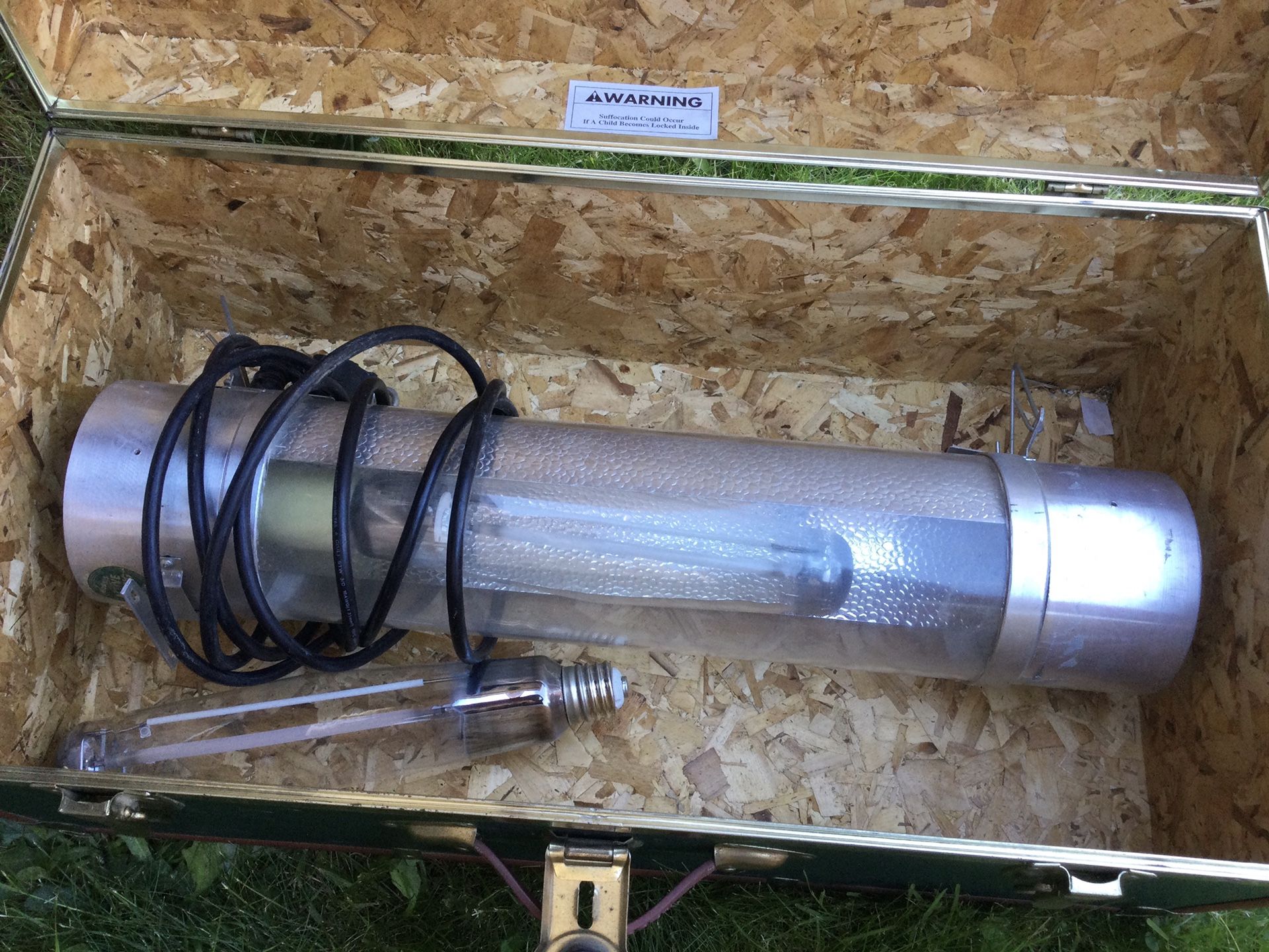 1000W Grow Lights (Cool Tubes)