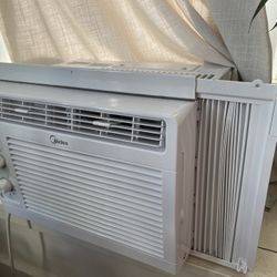 Midea 5000 BTU Window Air Conditioner 