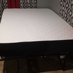 Full Bed With Metal Platform Frame Mattress Clean And Comfortable Memory Foam.... 