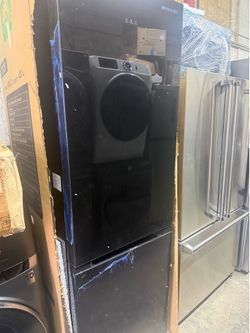 refrigerator 30 inches bottom freezer glass door