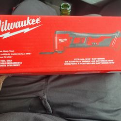 2 milwaukee oscillating multi tool