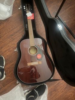 Fender Acoustic guitar with case