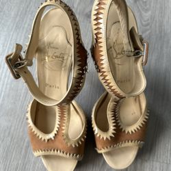 W O M E N S  - - Christian Louboutin  Brown / Tan T-Strap Heels (Size 39.5)