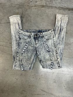 Acid Wash Distressed Skinny Jeans