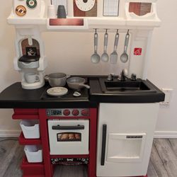 Step 2  Espresso Bar Play Kitchen