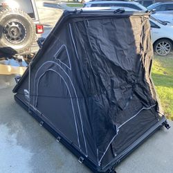 CVT Mt. Hood Rooftop Tent