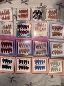 Press-On Nail Sets