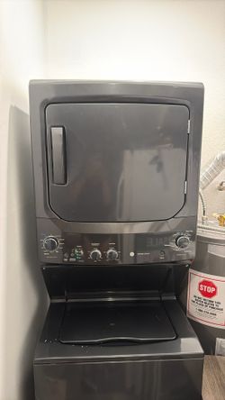 GE Washer/Dryer Stackable