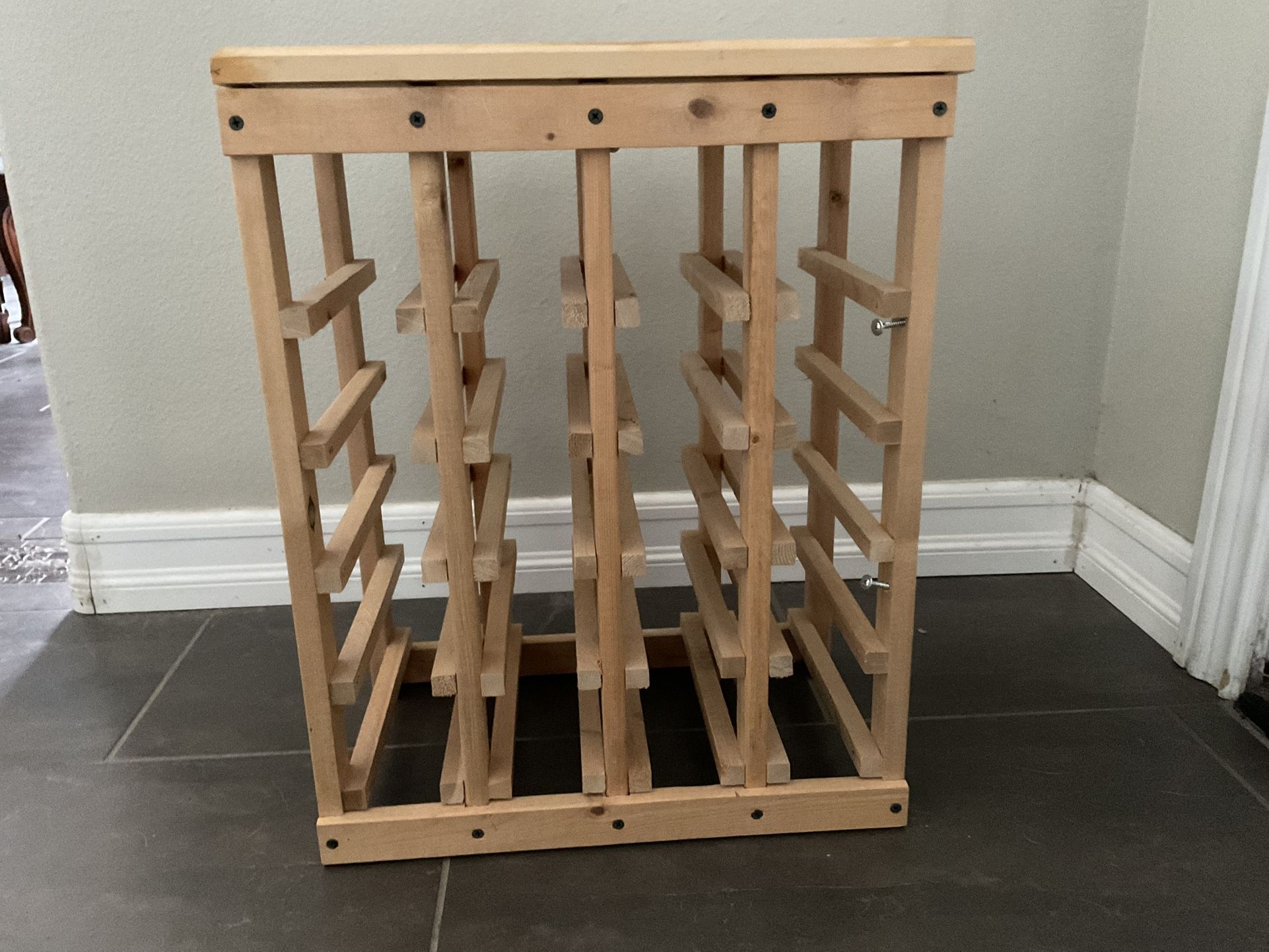 20 Bottle Wine Rack