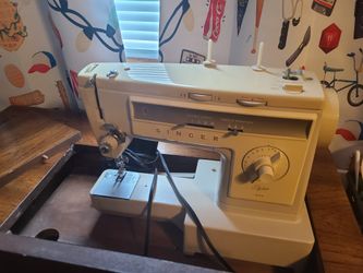 Singer Sewing Machine