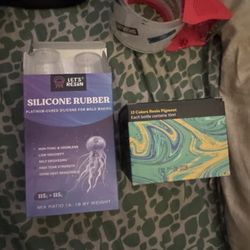 Let's Resin Silicone Rubber Mold Kit and 15 Color Resin Pigment Sets