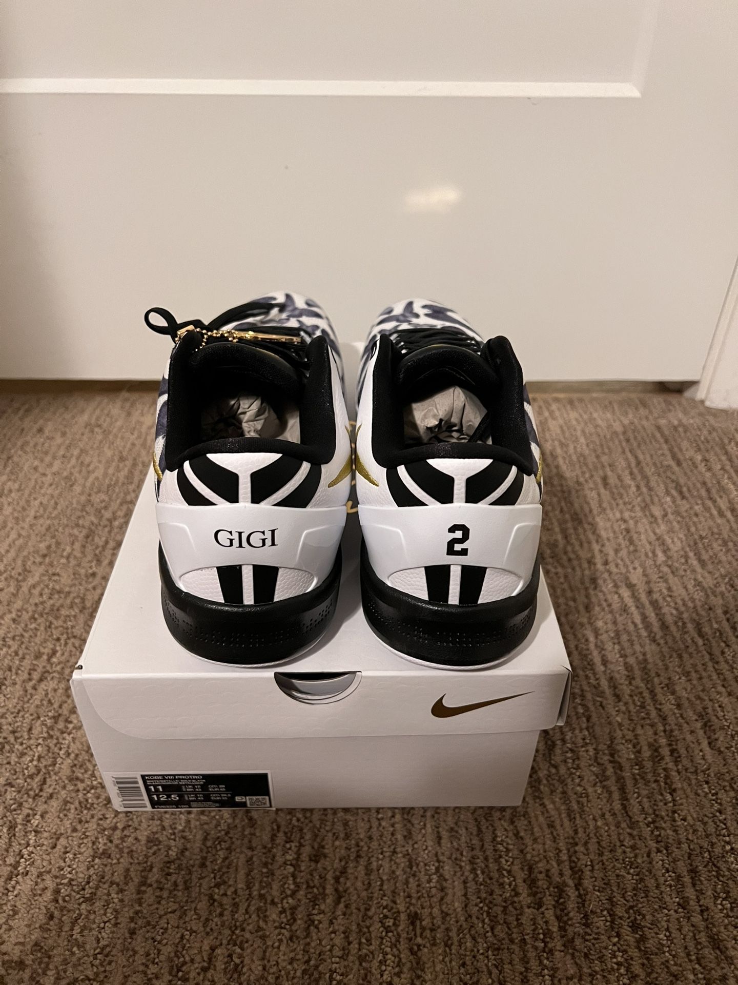 Nike Kobe 8 Protro “ Mambacita”