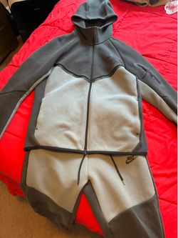 Nike Tech Men’s