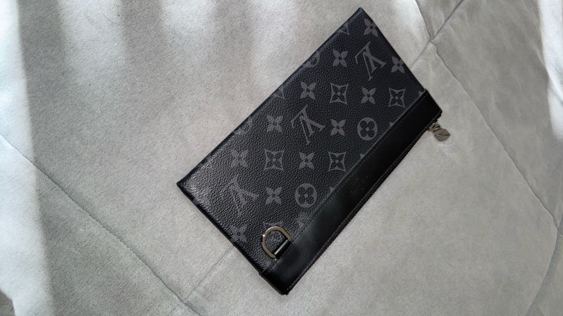 Louis Vuitton Discovery Pochette Monogram Eclipse PM Black (USED)