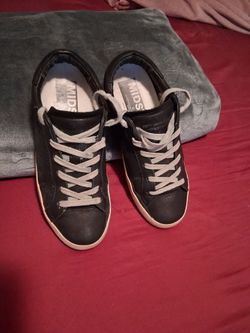 Golden goose size 36