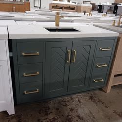 48in Bathroom Vanity With Quartz Top And Sink Included