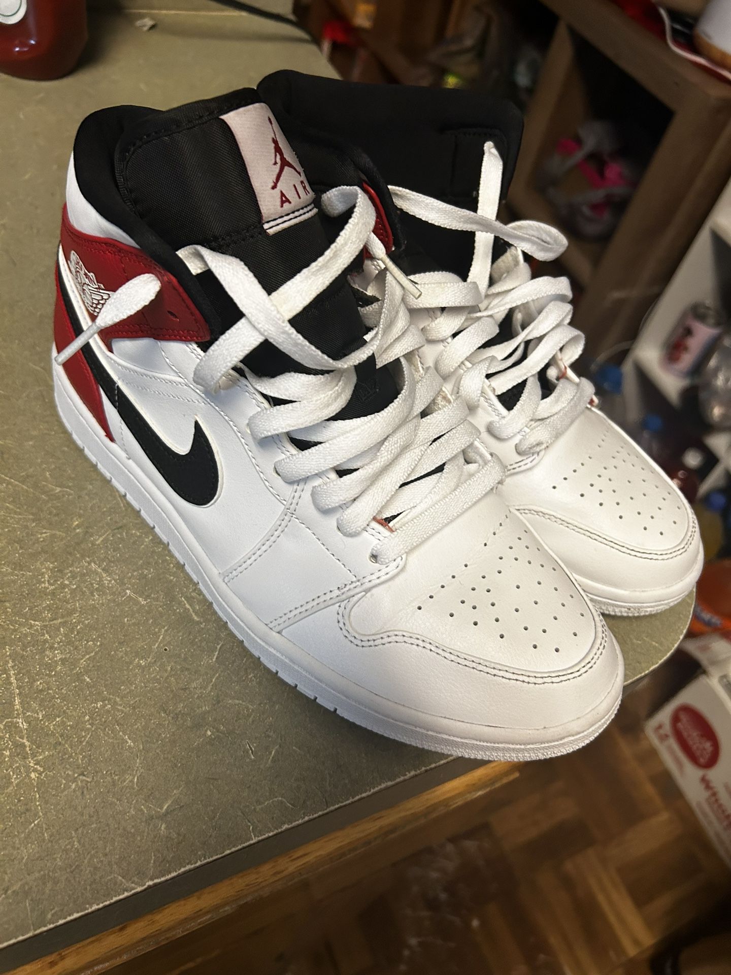 Nike Jordan Size 9