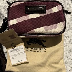 Burberry Sm Pouch Bright Plum