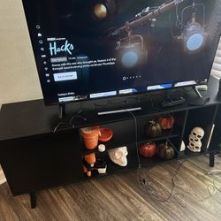 Black Tv Stand