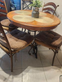 Dinning table with four chairs