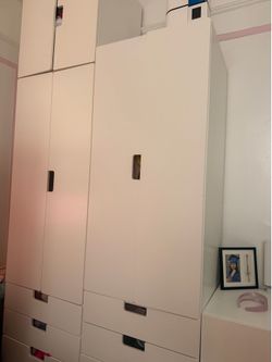 Kids wardrobe