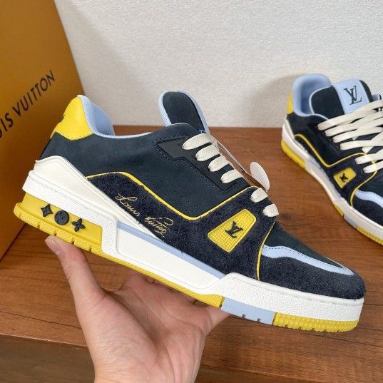 Louis Vuitton Men’s Sneaker With Box 2025