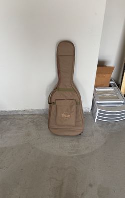 Taylor guitar case