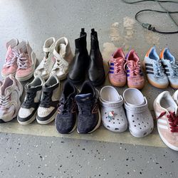 Girls shoes SIZE 2 and 3