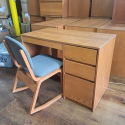 COMPLETE DESKT AND CHAIR SETTING (HOME 84)