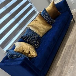 Three Piece Couch Set