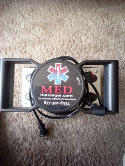 Heavy  body massager professional use this kind of massager specially good for the back
