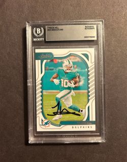 2022 Absolute Panini #49 Tyreek Hill w/ on card auto