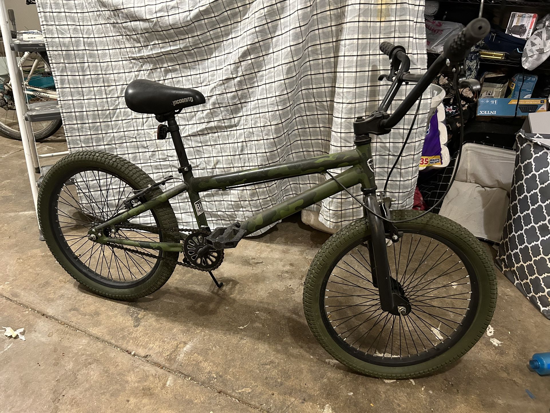 Incognito BMX Bike