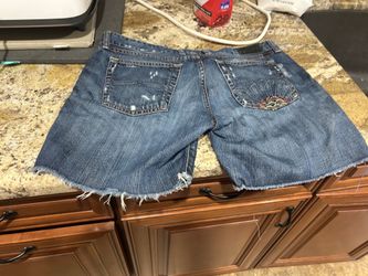 Lucky Girl shorts