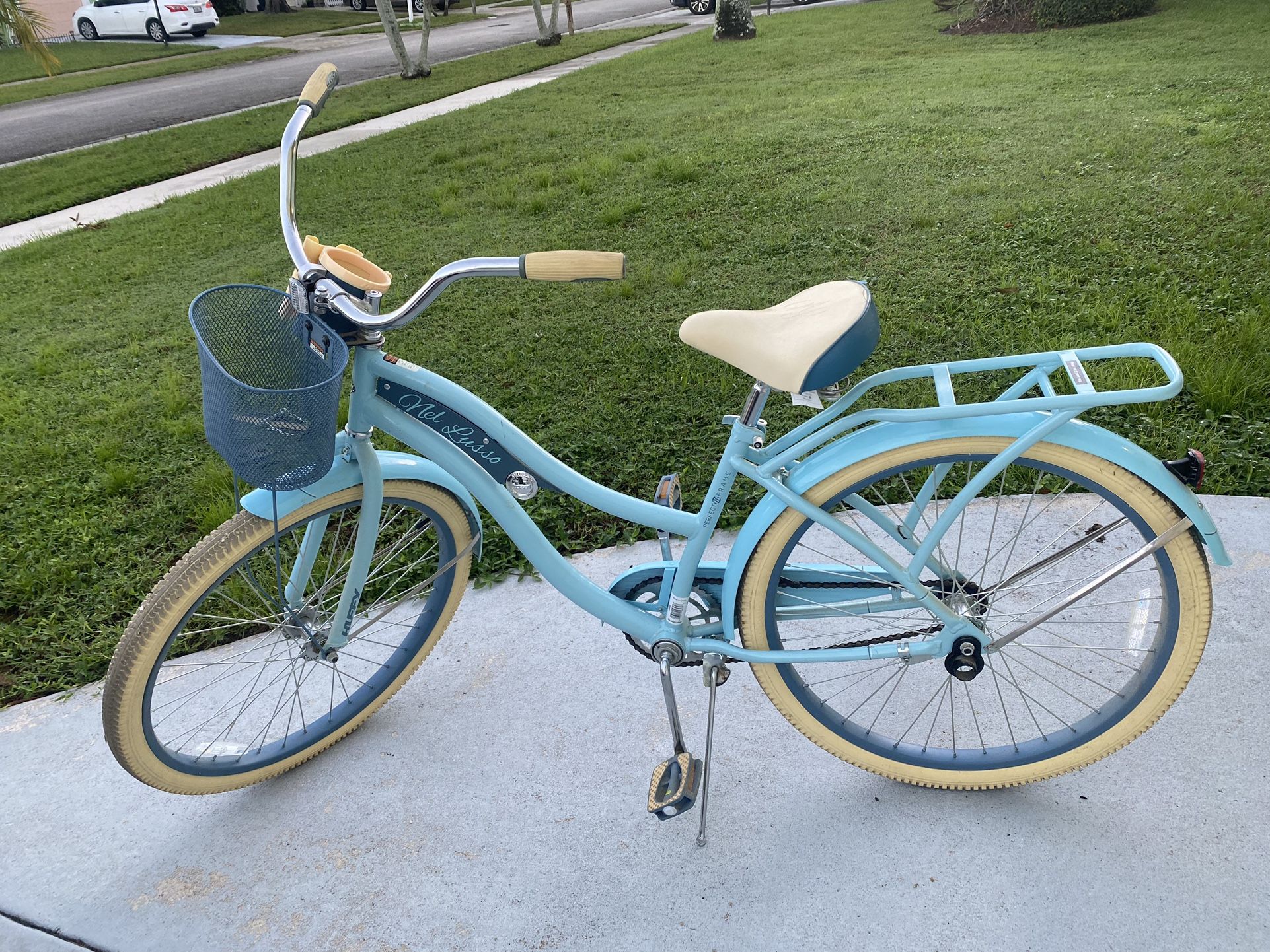 Beach Cruiser Bike With Kid Carriage