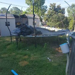 14 Ft. Trampoline 