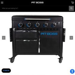 Brand New Pit Boss 5 Burner Ultimate Griddle with extra cook top