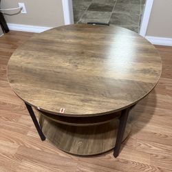 Brand New Lift-Top Coffee Table – Assembled & Ready to Use!